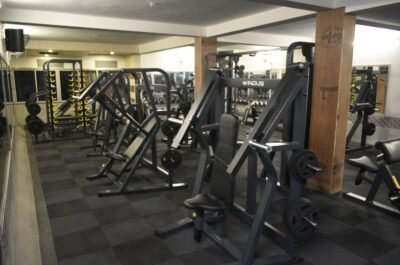 Best gym in nagpur beltarodi advanced machine section