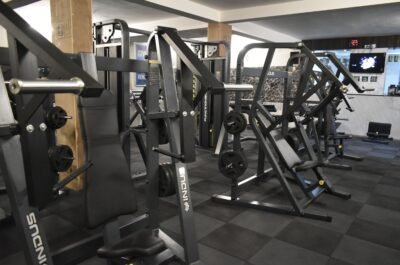 Best gym in nagpur beltarodi advanced machine section